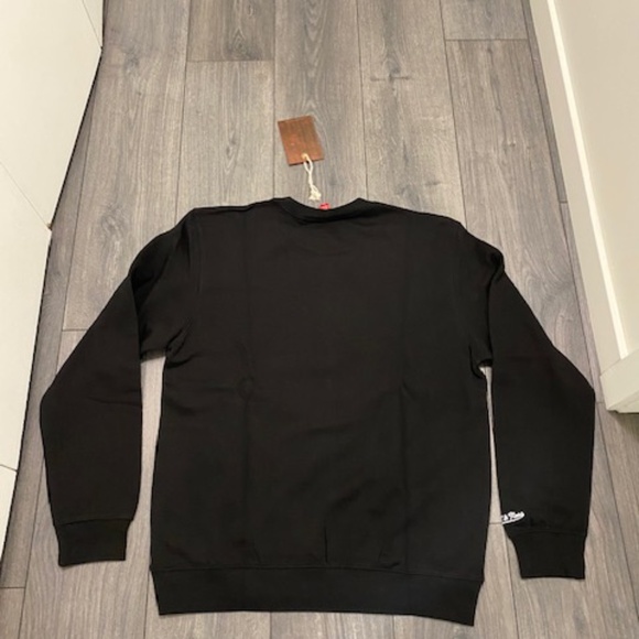 Mitchell & Ness Space Jam Squad Black Crewneck Sweatshirt NWT - Picture 6 of 7